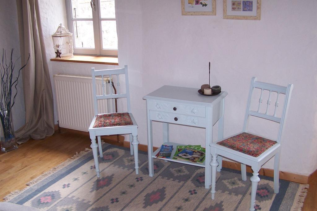 Salomony Chambre D'Hotes Marcols-les-Eaux Camera foto
